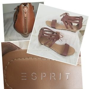 Esprit sandals